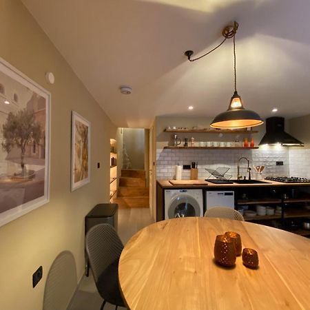 Вілла Cosy Getaway Gostinjac Екстер'єр фото